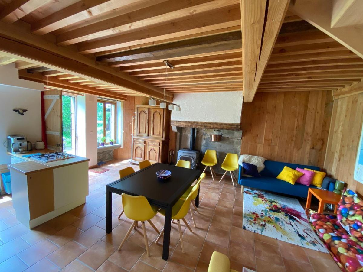 Bed and Breakfast Le Moulin De Razou Brassy Esterno foto