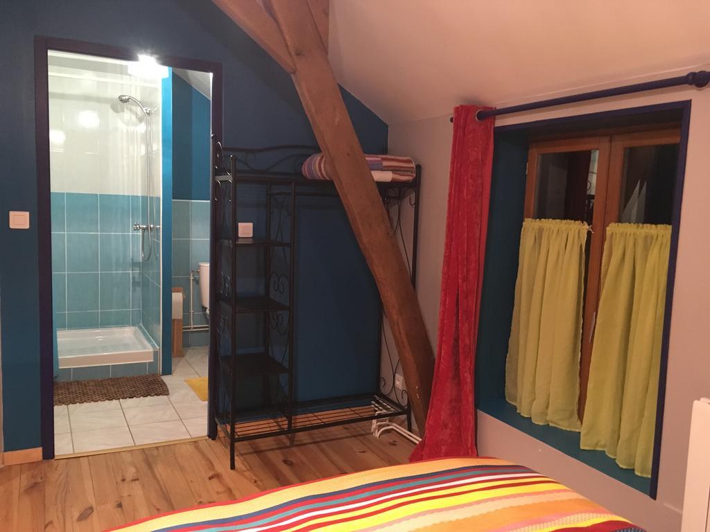 Bed and Breakfast Le Moulin De Razou Brassy Esterno foto